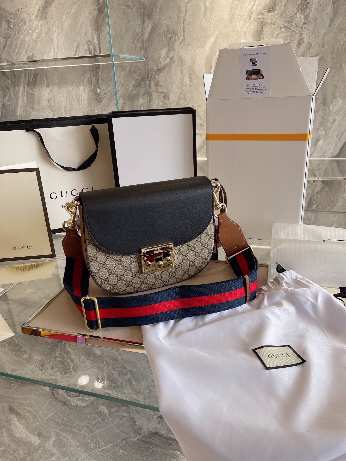 EN - New 1:1 rep  Bags GCI 238