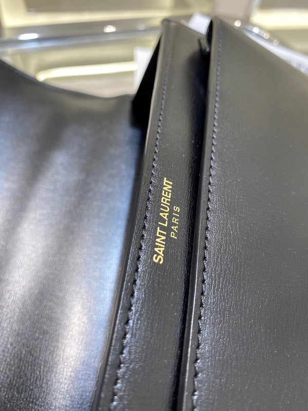 Yves Saint Laurent - Bags - The Elite Bags  468