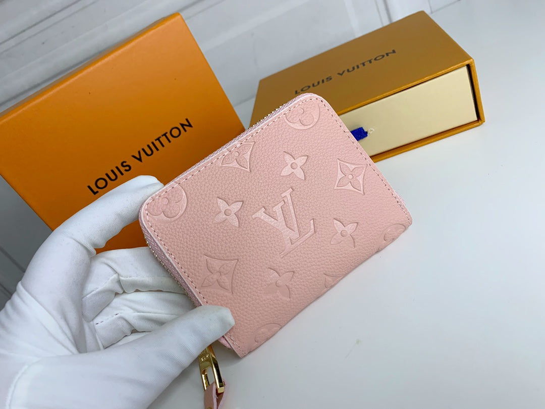 EN - New 1:1 rep  Wallet LUV 125