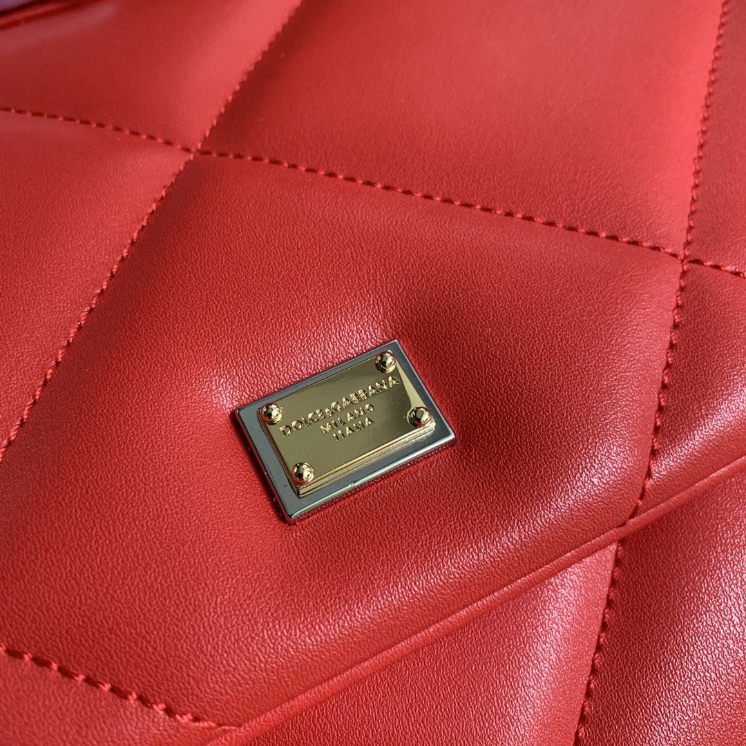 Top Quality MeTop Qualityum Sicily Bag In Quilted Red For Women 10.2in/26cm Top Quality Top Quality6002AW5918H383