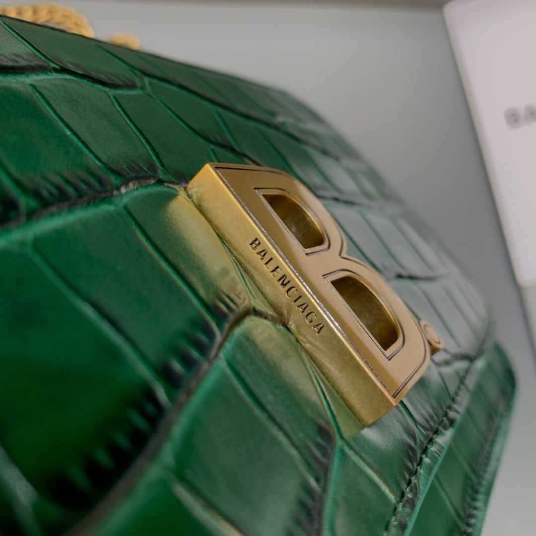 Top Quality Croc Embossed Patent B Bag With Chain In Green, For Women,  Bags 7.9in/20cm