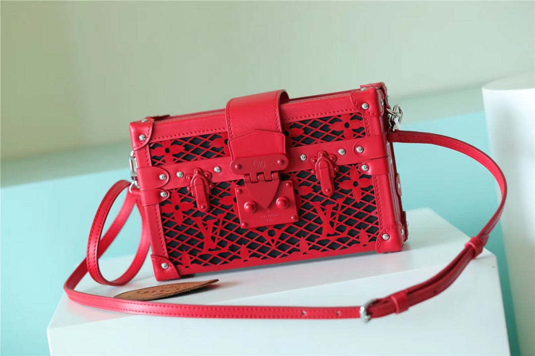 Top Quality Petite Malle Monogram Red For Women, Womens Handbags, Shoulder And Crossbody Bags 7.9in/20cm Top Quality 