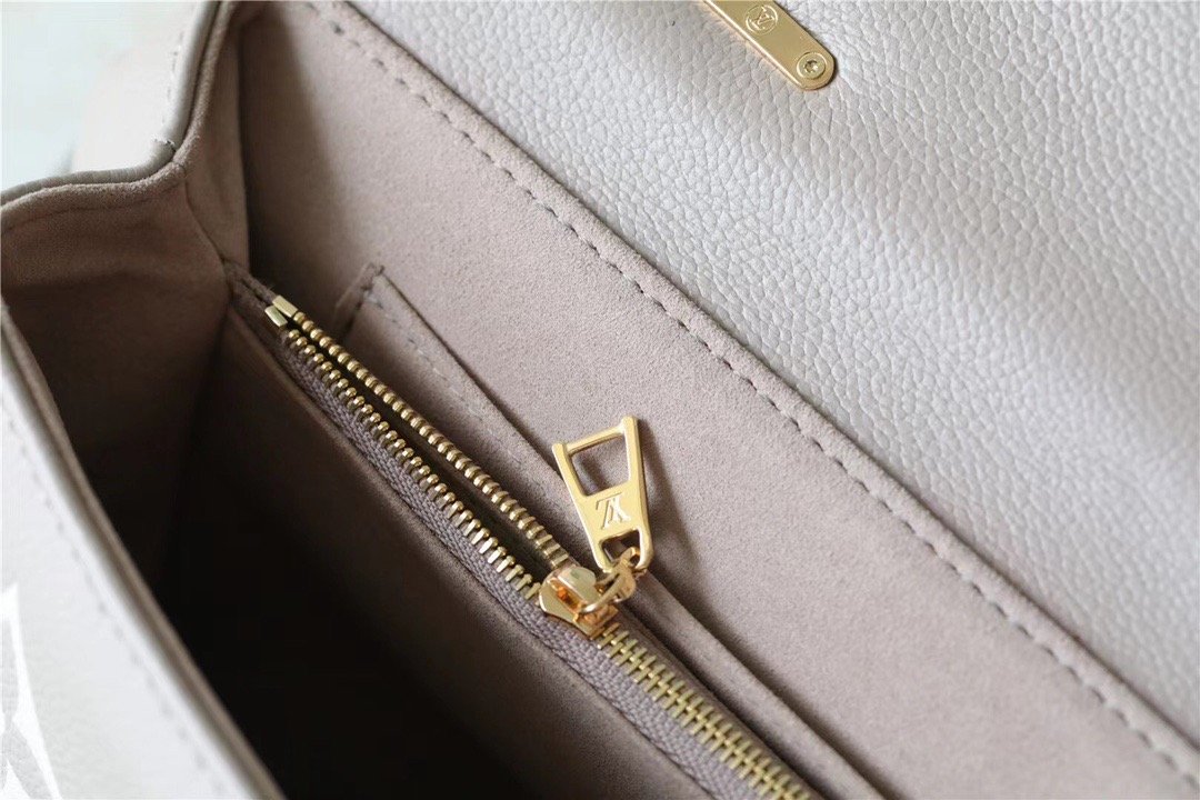 Top Quality Madeleine MM Monogram Empreinte Dove Gray/ Creme Beige For Women,  Shoulder and Crossbody Bags 11.8in/30cm Top Quality M46041