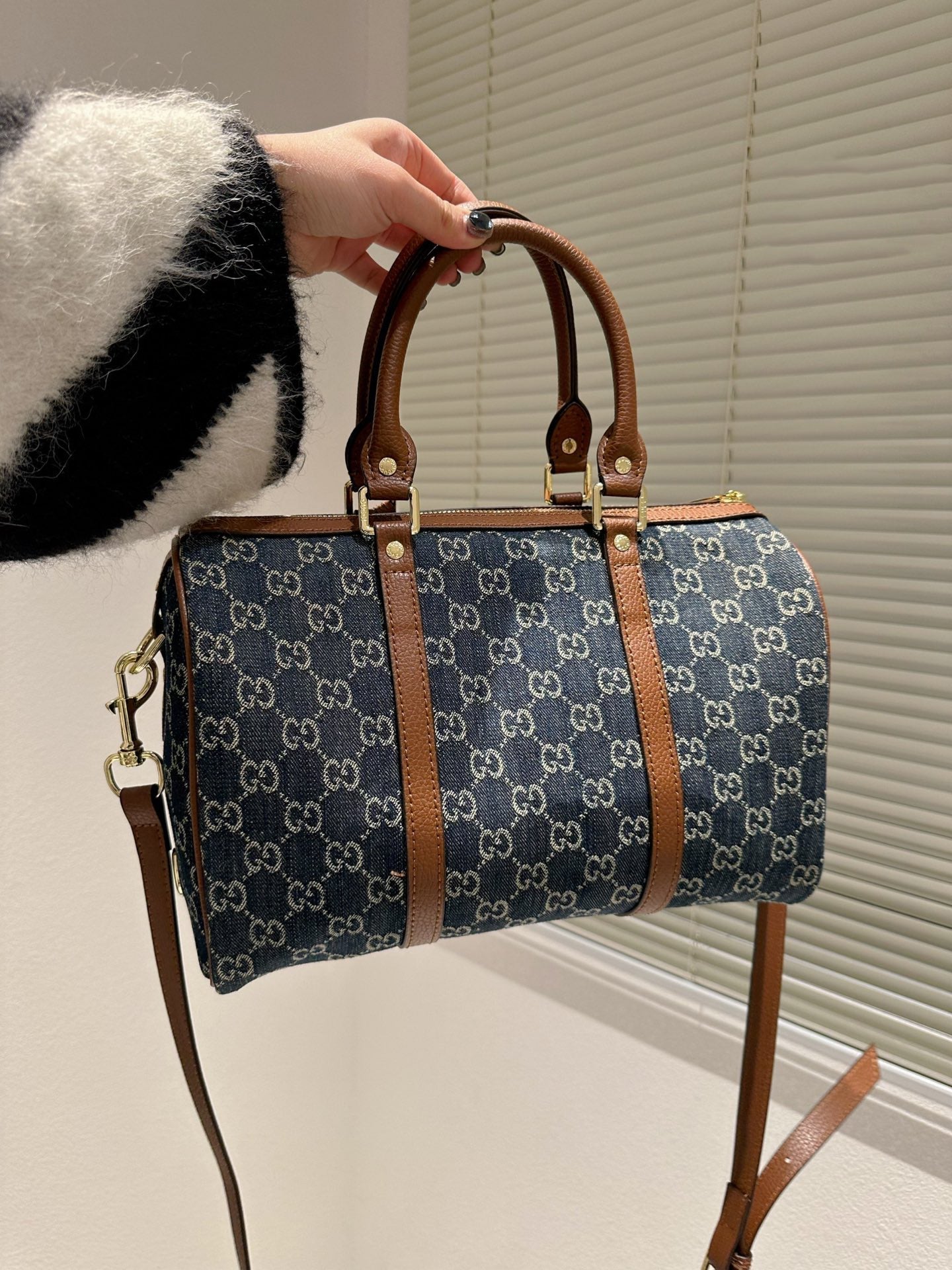 EN - New 1:1 rep  Bags GCI 524