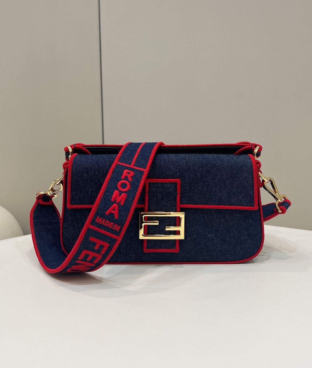 Top QualityTop Quality Baguette Blue Denim Red Border Bag For Woman 26cm/10in