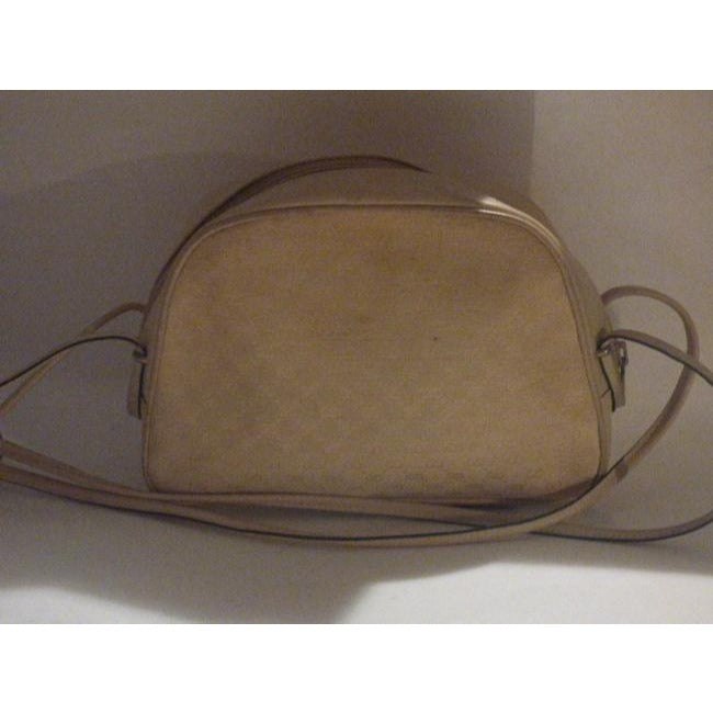 Gucci   Ivory Canvas With Small G Logo And Stone Leather Shoulder Bag