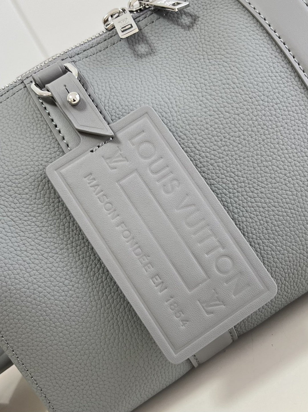 Top Quality City Keepall Aerogram Grey For Men, Bags, Shoulder And Crossbody Bags 10.6in/27cm Top Quality M59328