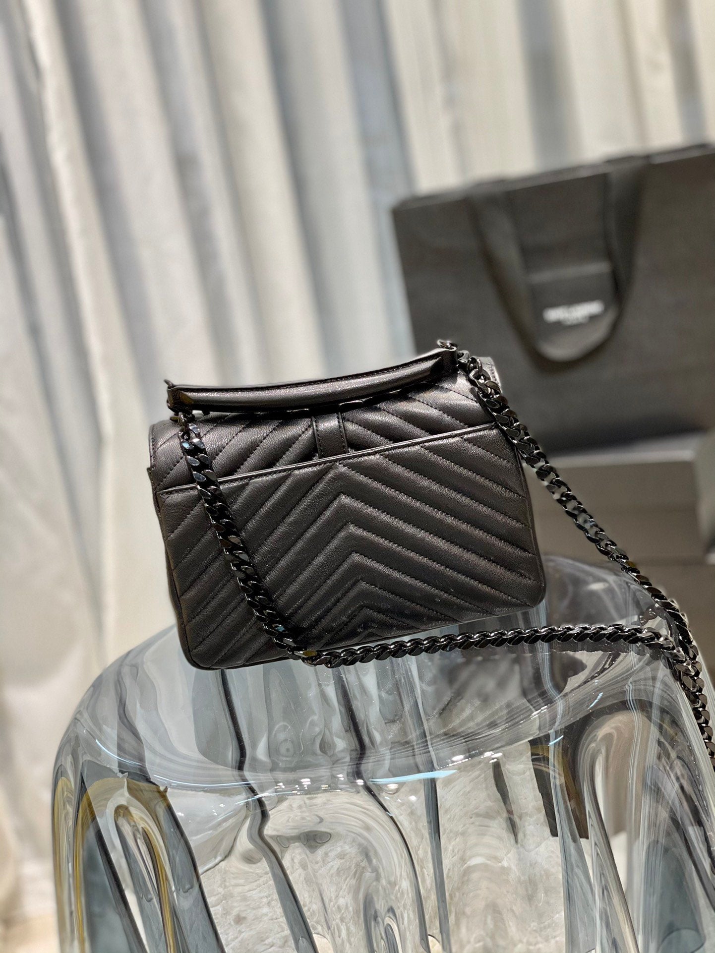 Top Quality College MeTop Qualityum Chain Bag Black Metal Toned Hardware For Women 9.4in/24cm YSL 600279BRM081000
