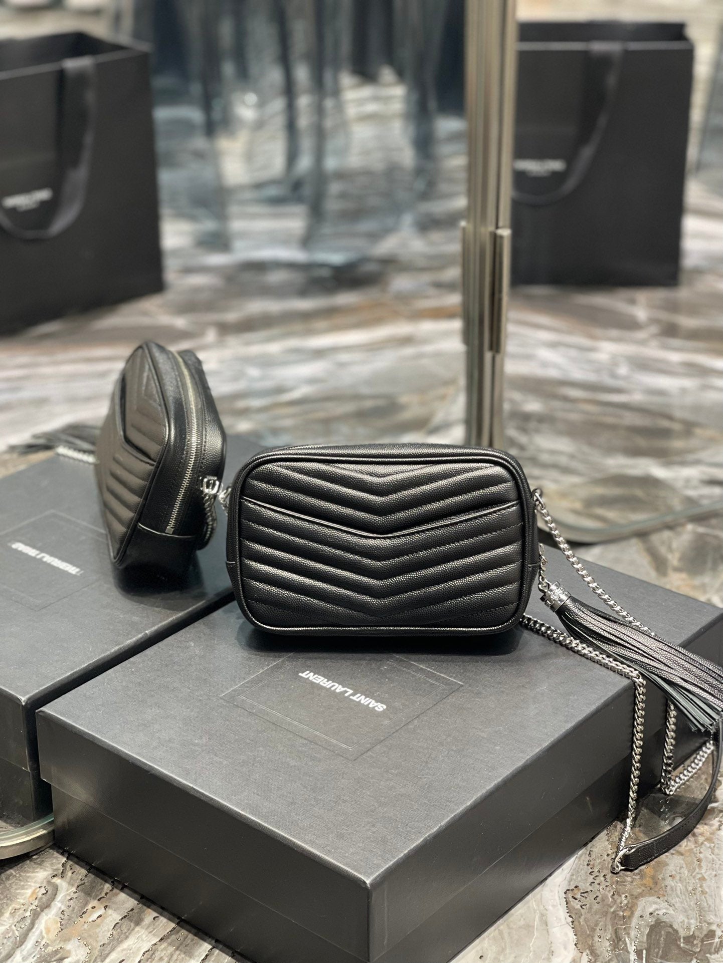 YSSL Lou Mini Bag Black In Quilted Grain De Poudre With Silver Toned Hardware For Women 7in/19cm YSl 6125791GF021000