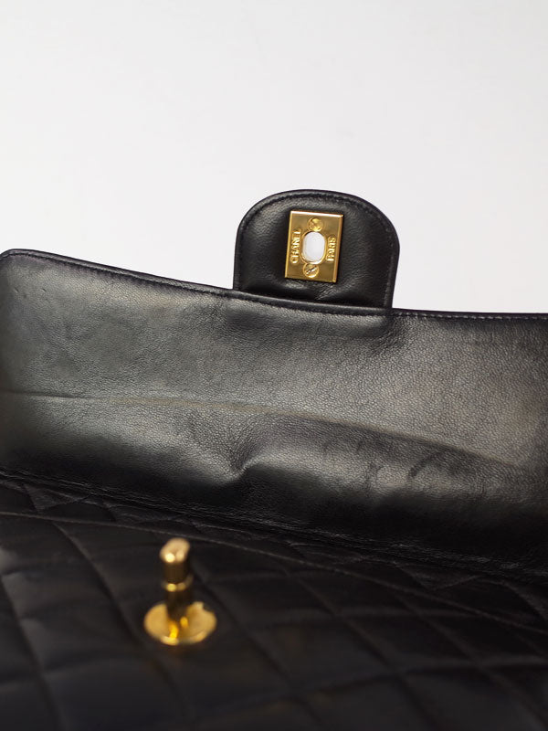 Chanel Matelasse Chain Shoulder Bag Black