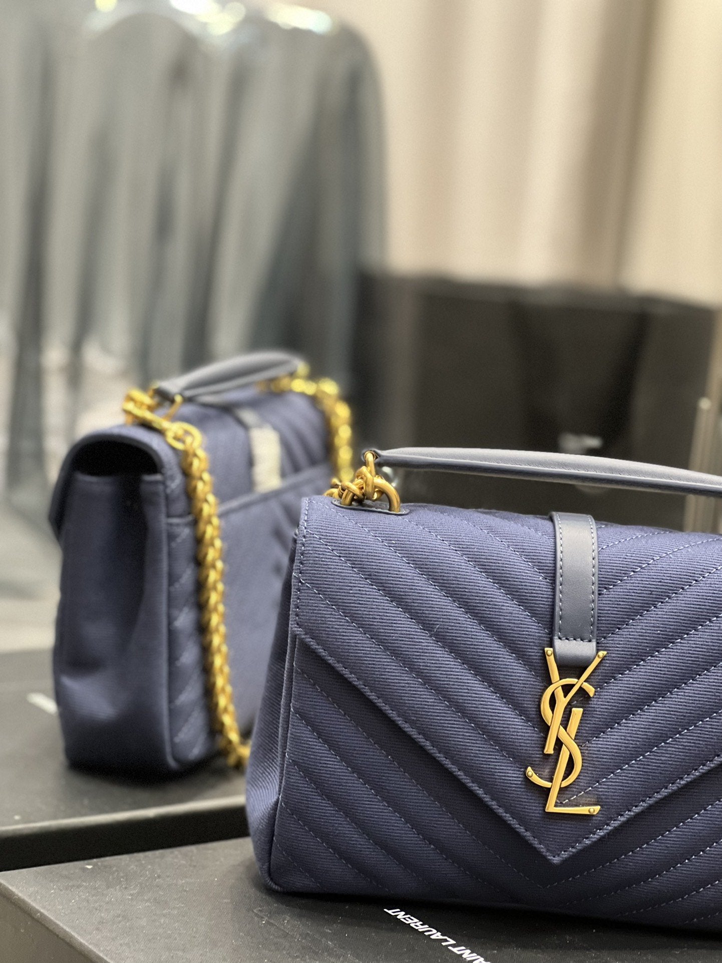 YSSL Envelope Medium Bag Marine In Mix Matelassé Grain De Poudre Embossed Material For Women 9in/24cm YSL 600185BOW914147