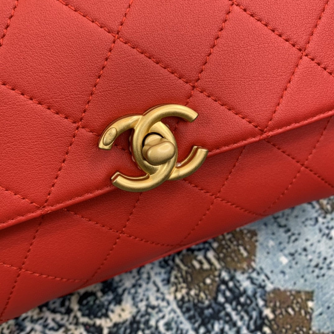 CHLSmall Flap Bag With Top Handle Gold Hardware Red For Women, Women’s Handbags, Shoulder Bags 7.9in/20cm AS2059