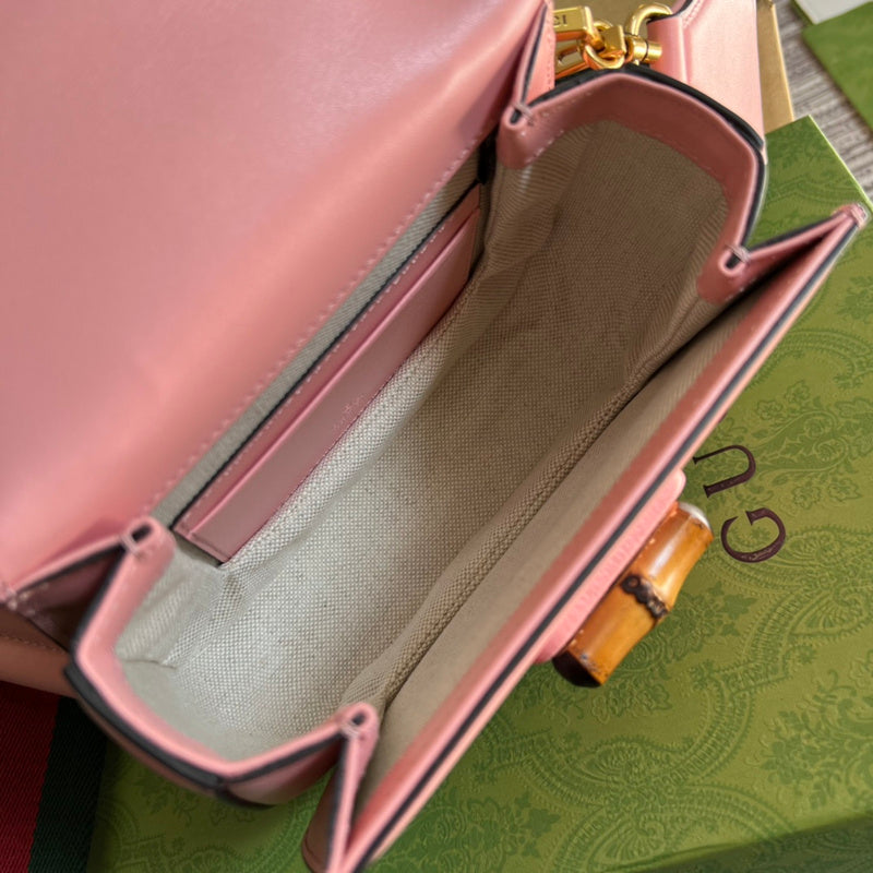 Top Quality -  Bags - 1670