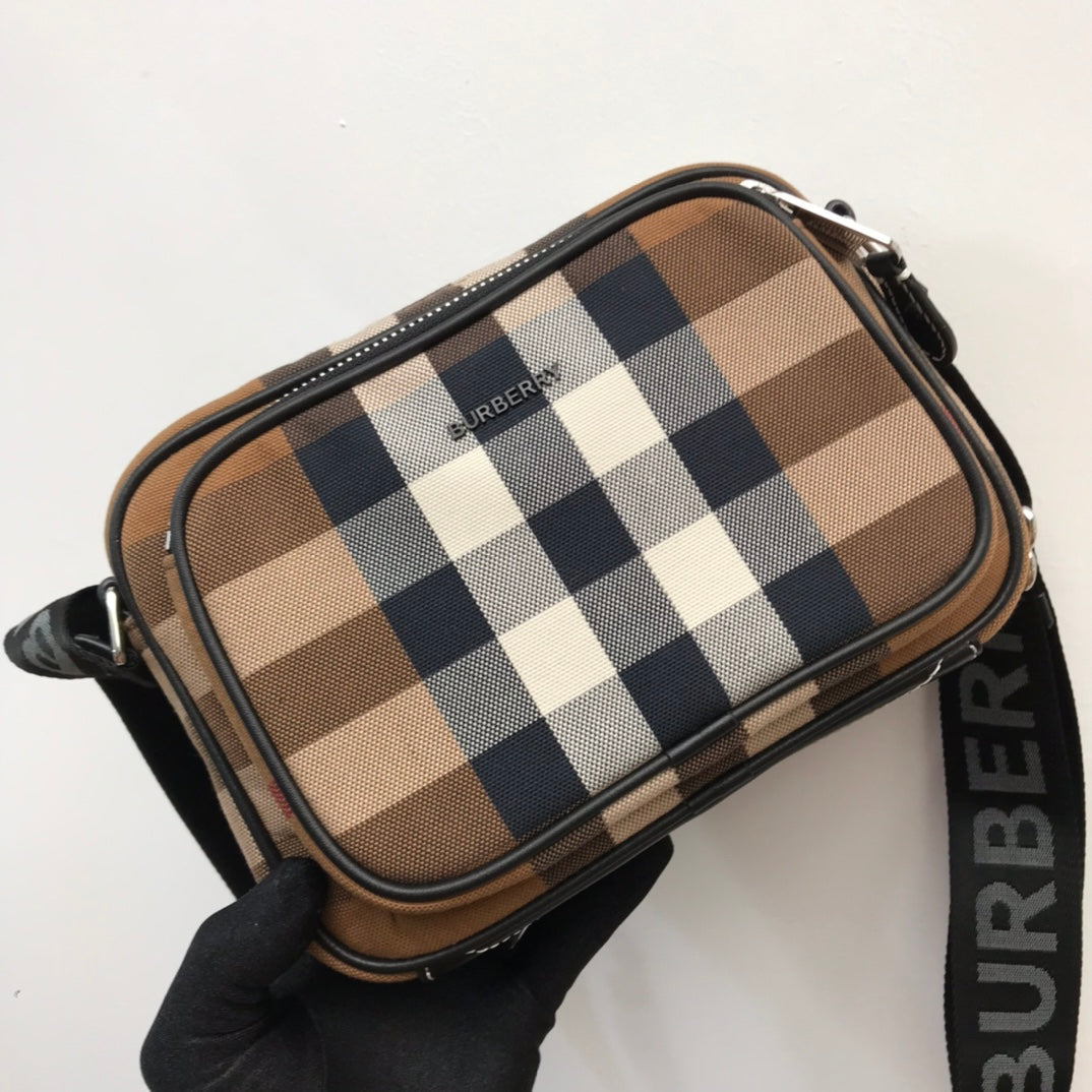 Top Quality Check Crossbody Bag For Men, Bags 8.9in/22.5cm 80491451