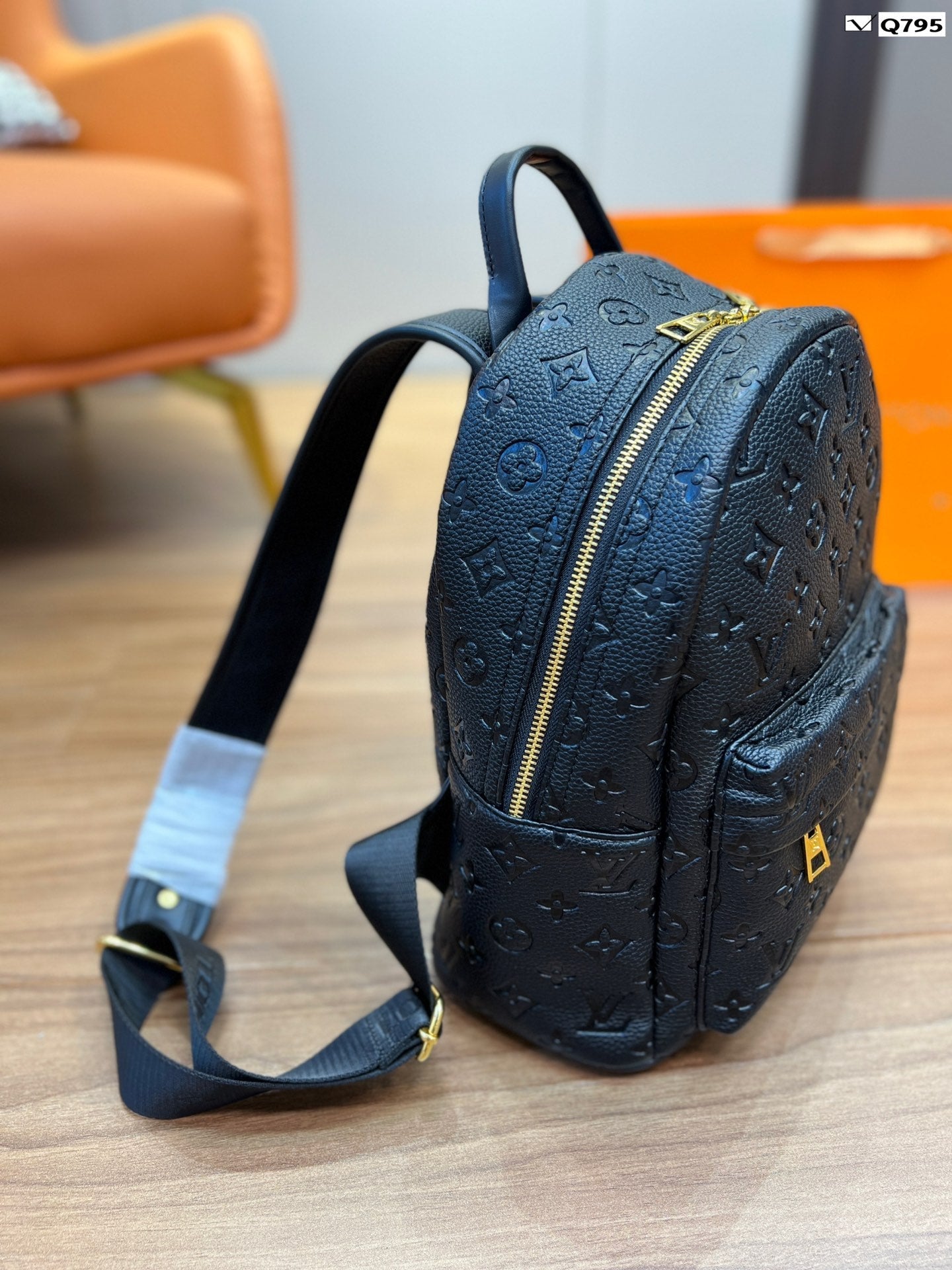 EN - New 1:1 rep Lux Bags LUV 535
