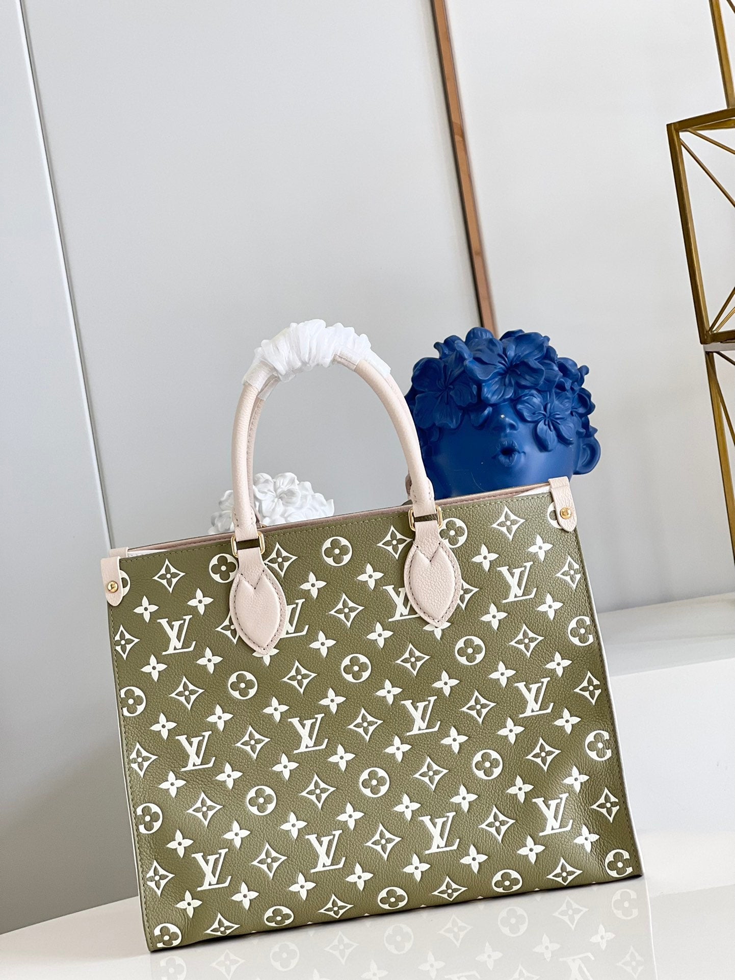 Top Quality Onthego MM Monogram Empreinte Khaki Green For Women,  Tote Bags 35cm Top Quality M46060