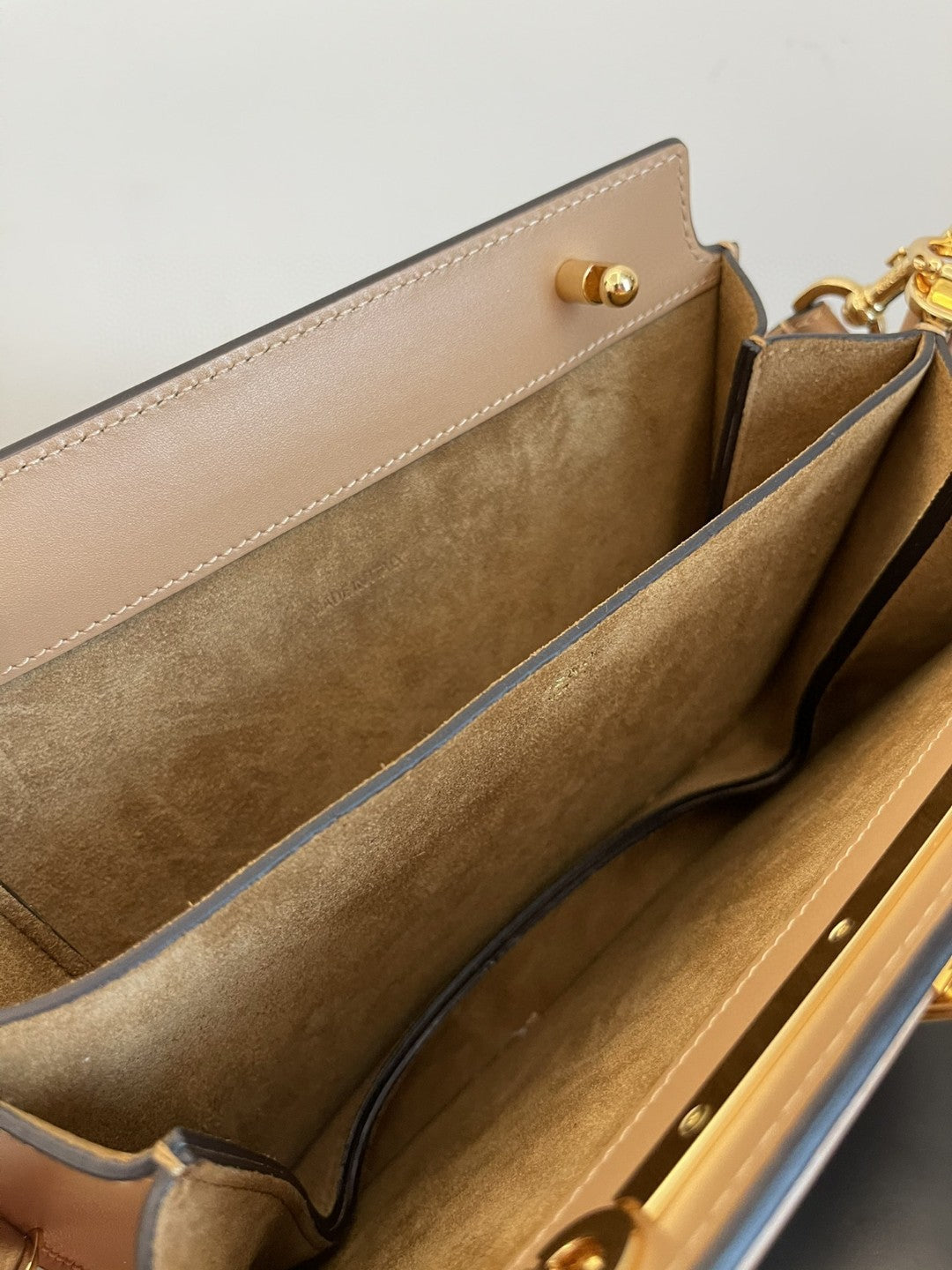 Top QualityTop Quality Touch Beige Bag For Woman 19cm/7.5in