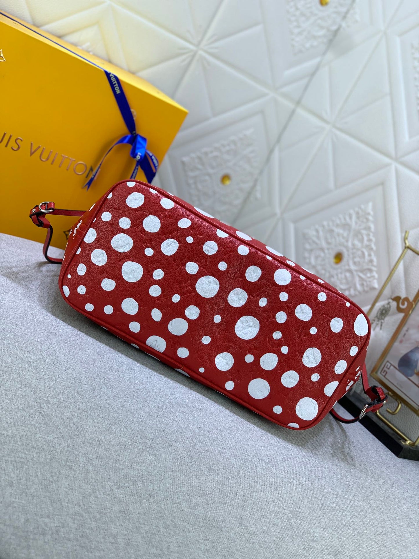 EN - New 1:1 rep Bag LUV 652