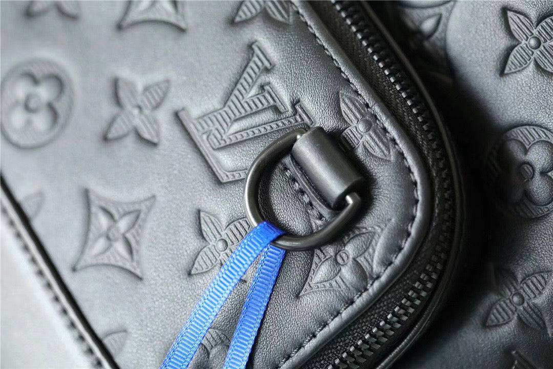 Top Quality Racer Slingbag Monogram Shadow Black For Men, Backpacks 16.5in/42cm Top Quality M46107