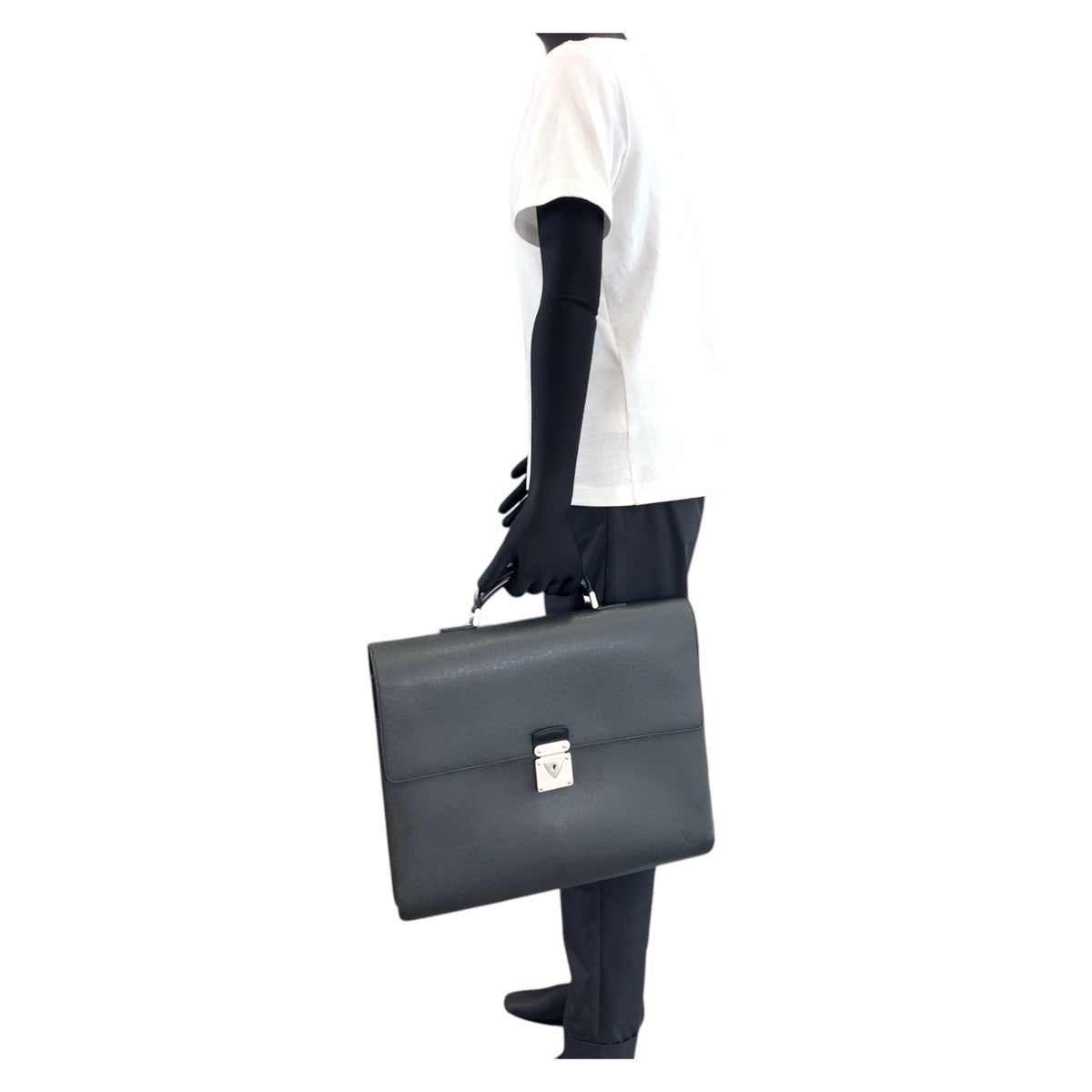 LOUIS VUITTON Business bag M31042 leather Black Ardoise SilverMetal Business bag briefcase Taiga Robusto 2 mens  d