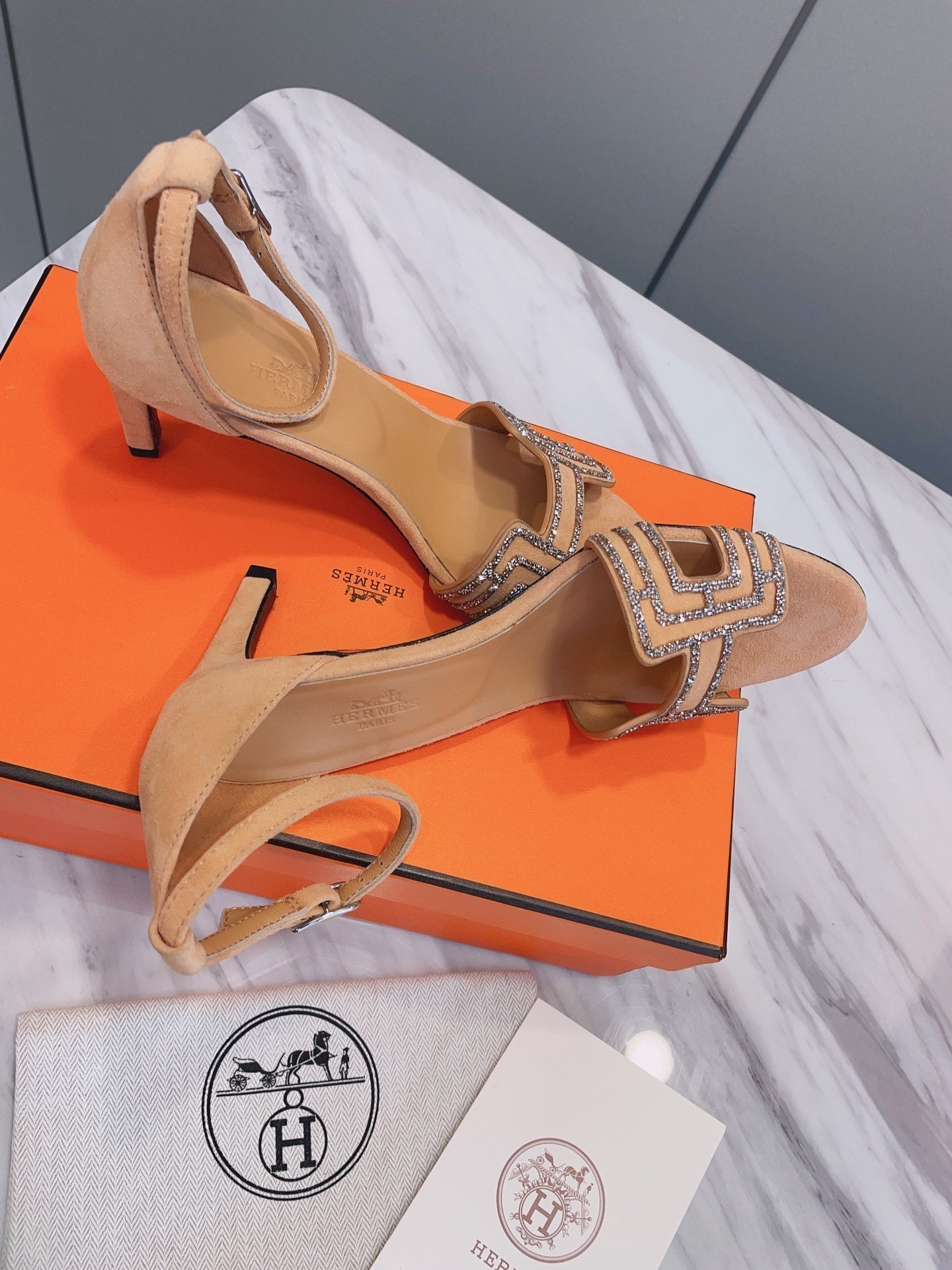 New 1:1 rep HM HIGH HEELS 008