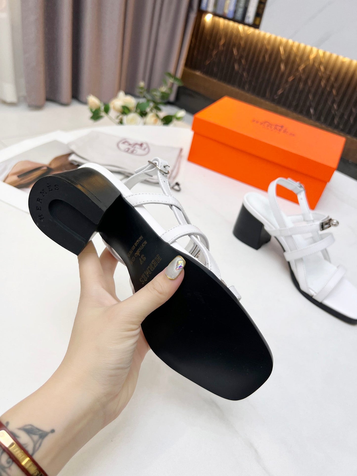 New 1:1 rep HM HIGH HEELS 033