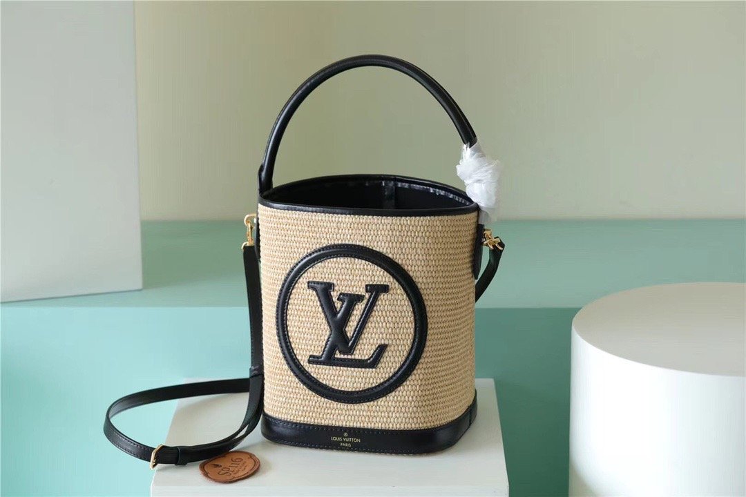 Top Quality Petit Bucket Raffia Black For Women, Womens Bags, Shoulder And Crossbody Bags 9.4in/24cm Top Quality M59961