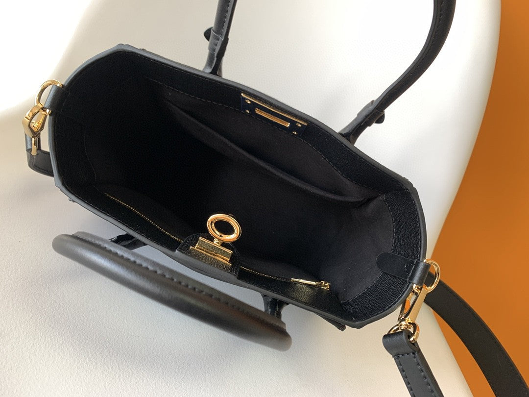 Top Quality On My Side PM Tote Bag Monogram Canvas Black For Women,  Shoulder Bags 9.8in/25cm Top Quality M57728