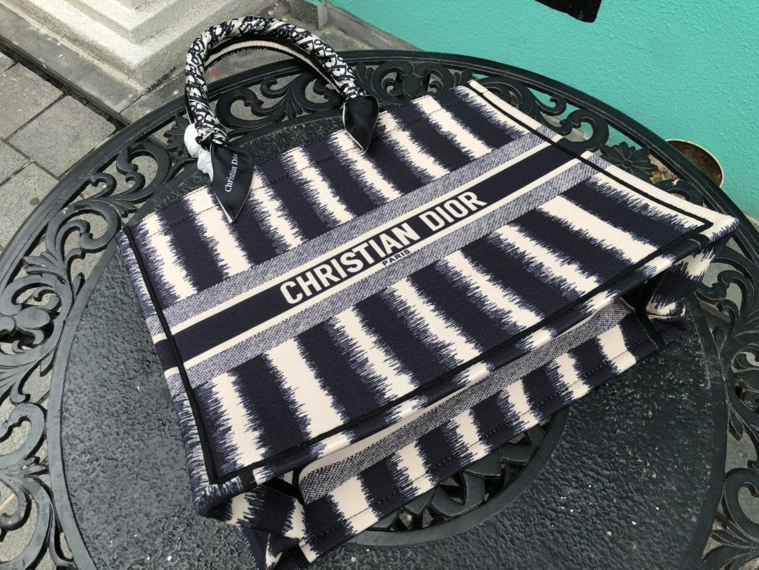 EN - New 1:1 rep  Bags DIR 225