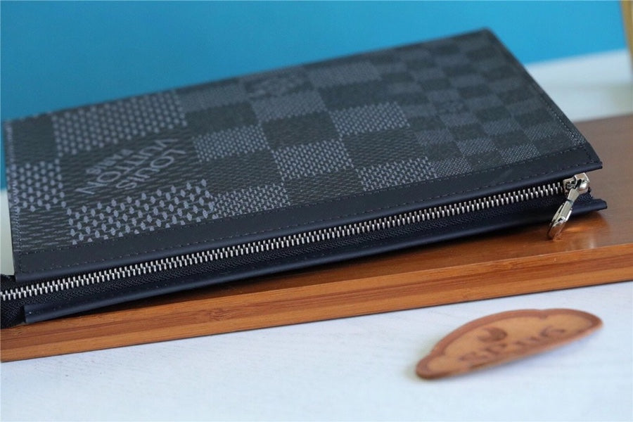 Top Quality Pochette Voyage MM Damier Graphite 3D Canvas Grey For Men, Travel Accessories 27cm Top Quality N60444