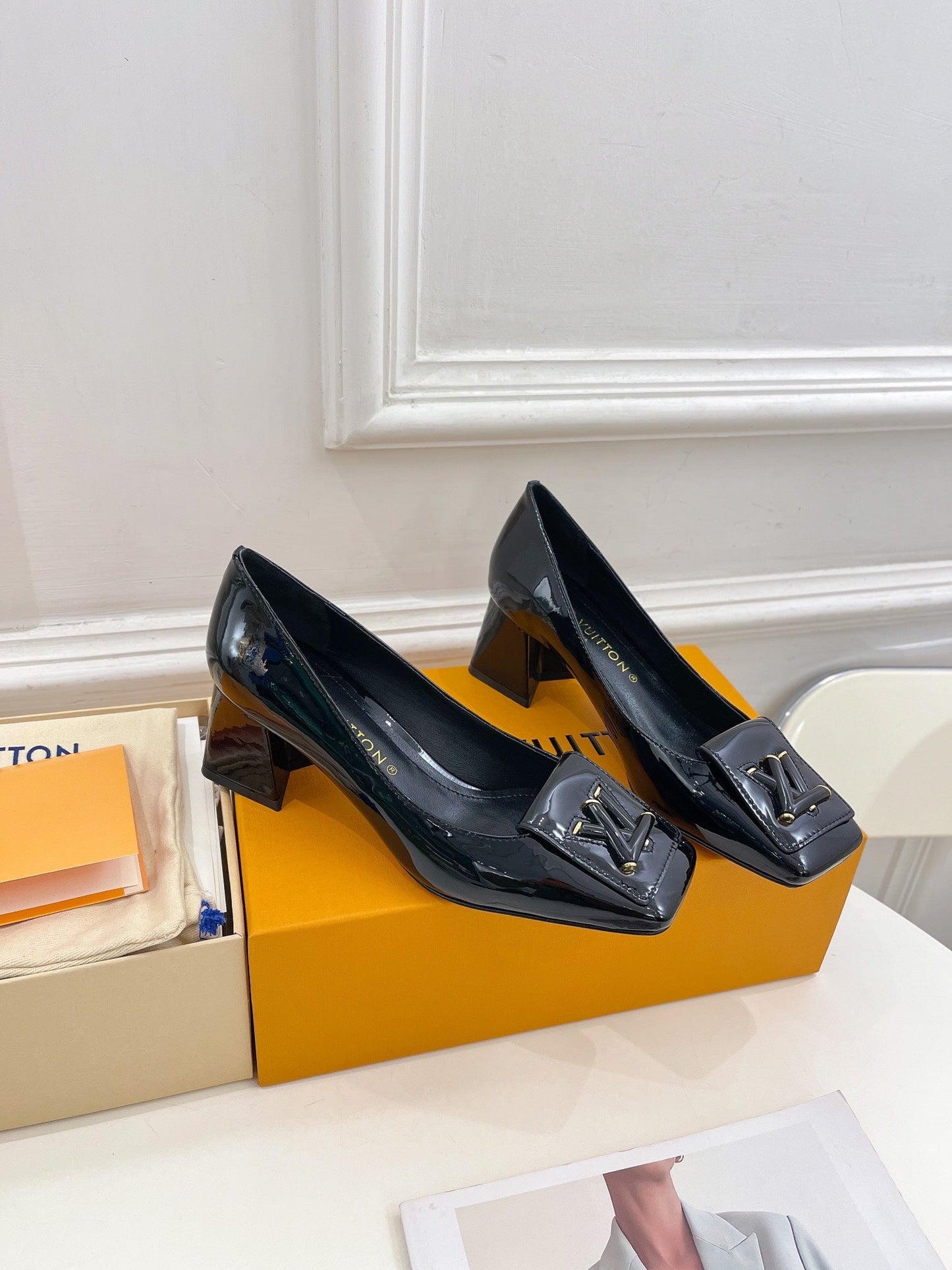 New 1:1 rep LUV High Heel Shoes 039