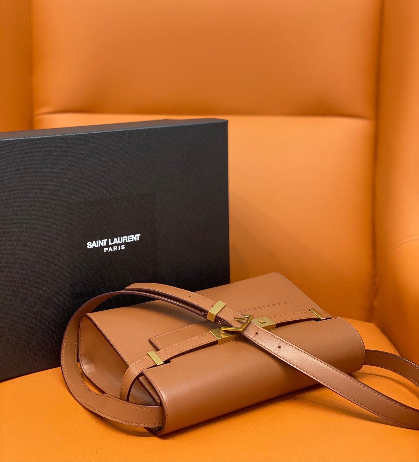 YSSL Manhattan Small Shoulder Bag Brown For Women 9in/24cm YSL 6756260SXPW6362