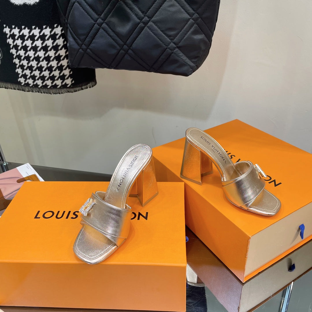 New 1:1 rep LUV High Heel Shoes 022