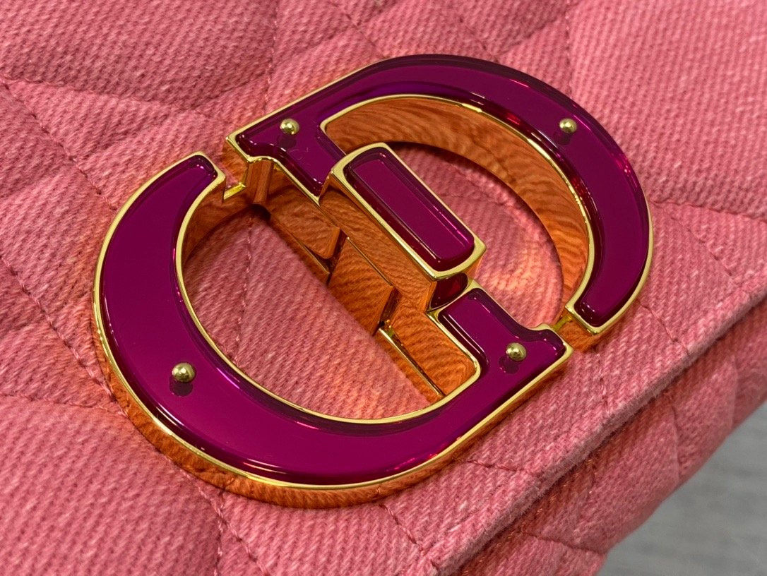 Top Quality MeTop Qualityum Caro Bag Pink, For Women, Womens Handbags 25.5cm/10in CD M9242WTJF_M929