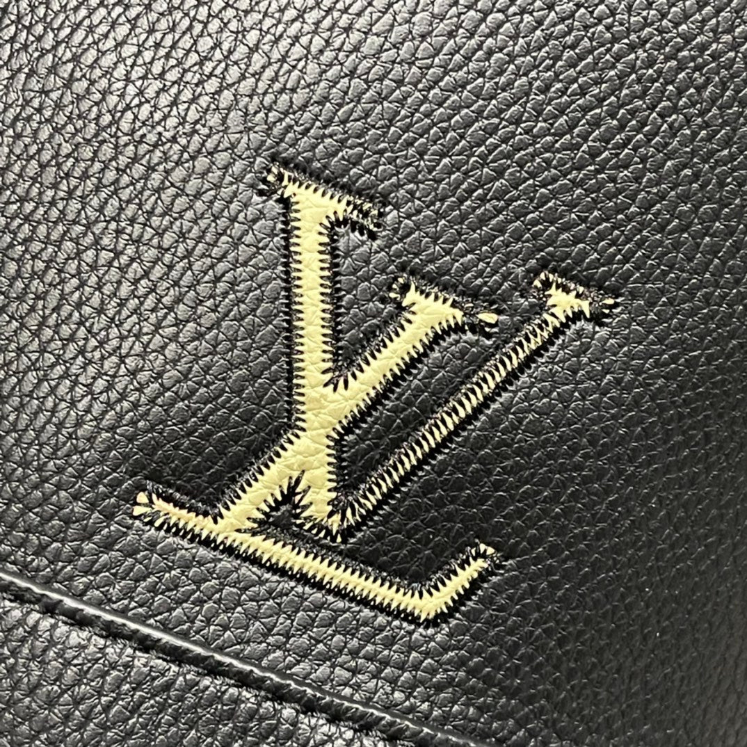 New 1:1 rep Lux Bags LUV 897