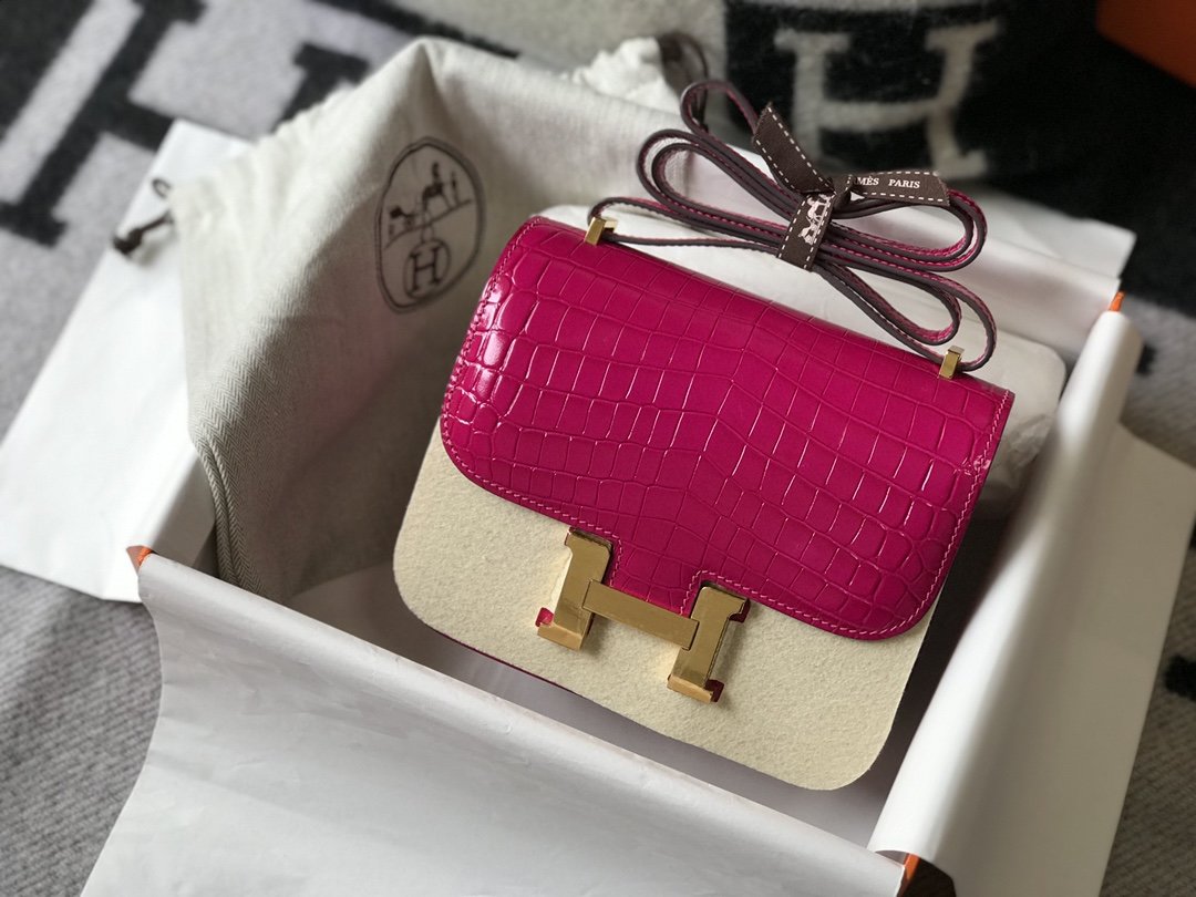 Top Quality Mini ConstanTop Quality Bag Pink For Women Gold Color Hardware 7.1in/18cm