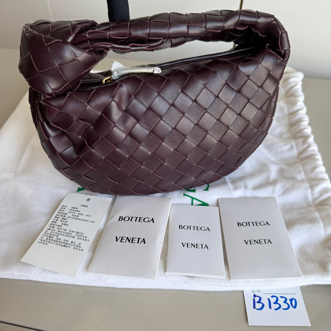 Bottega Veneta Jodie Mini Burgundy Wine Leather Never Worn