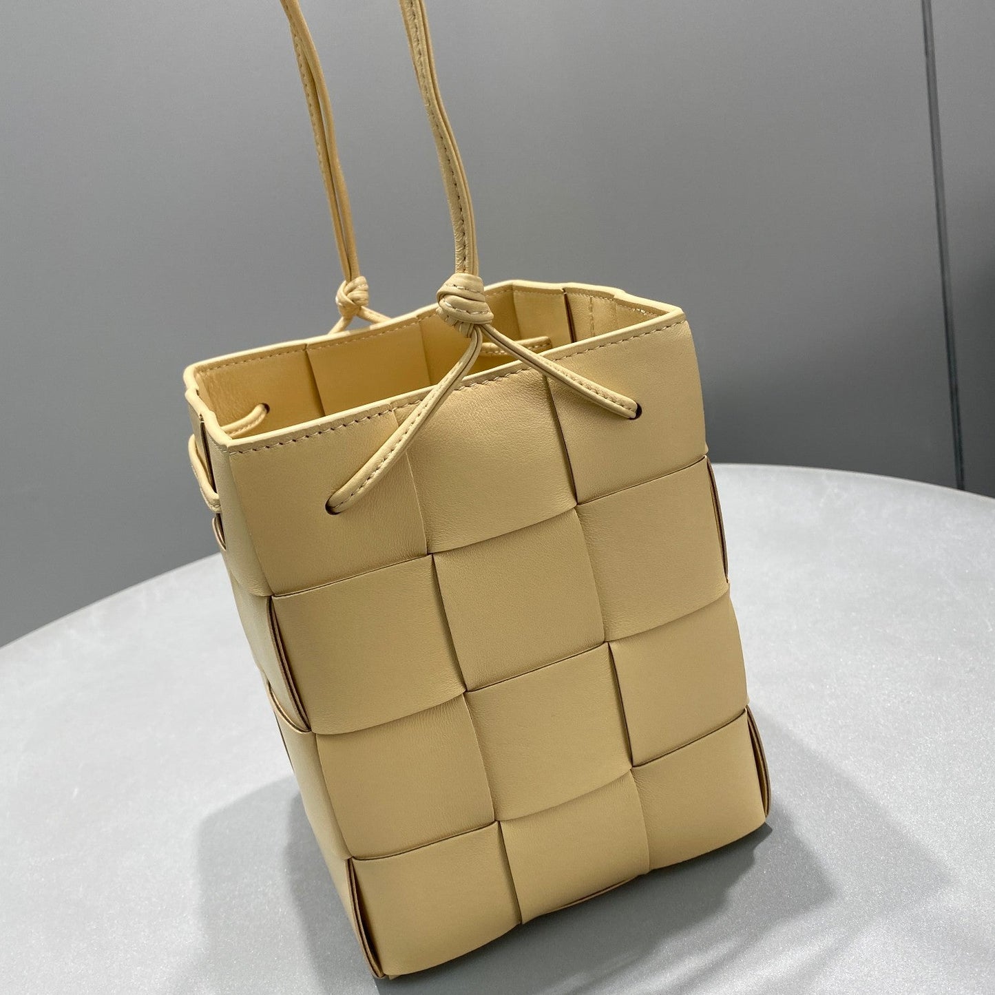 Top Quality Mini Cassette Bucket Bag Beige, For Women, Bags 5.5in/14cm 680217VCQC49776