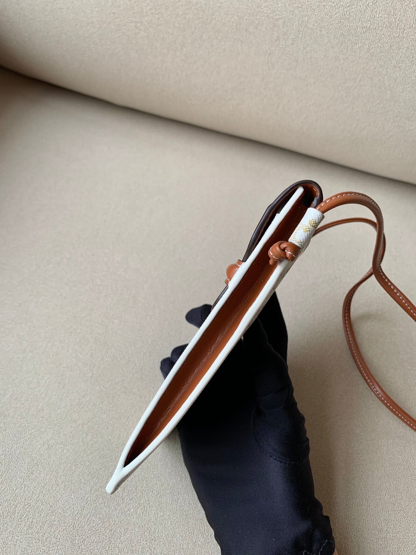 Top Quality Phone Pouch With Top Qualityap In Triomphe Canvas And Lambskin White/Tan For Women 7in/18cm 10G332CQD.01TA