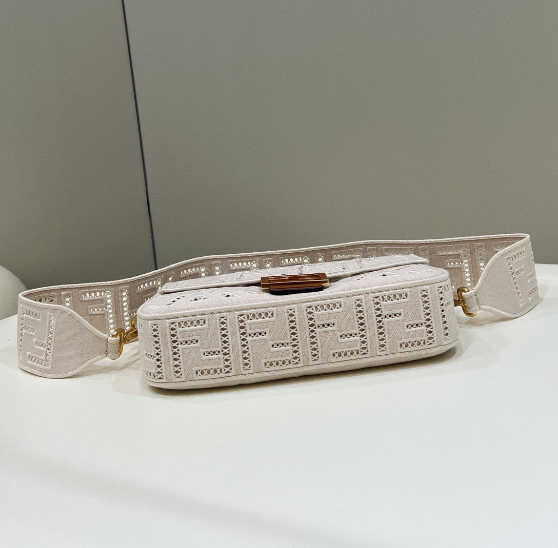 FI Baguette White with Embroidery MeTop Qualityum Bag For Woman 28cm/11in