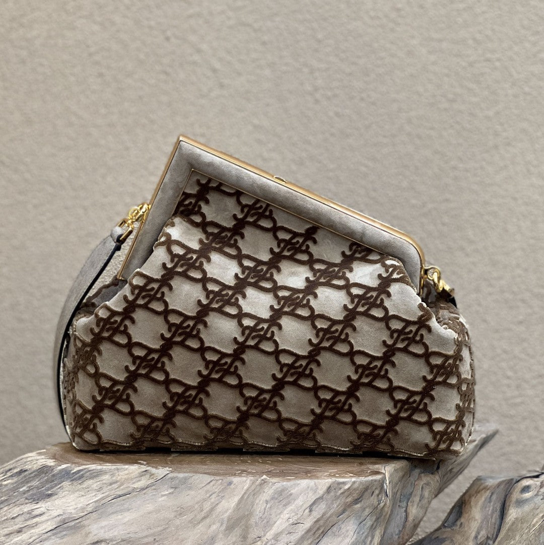 FI First MeTop Qualityum Gray Bag For Woman 32.5cm/13in