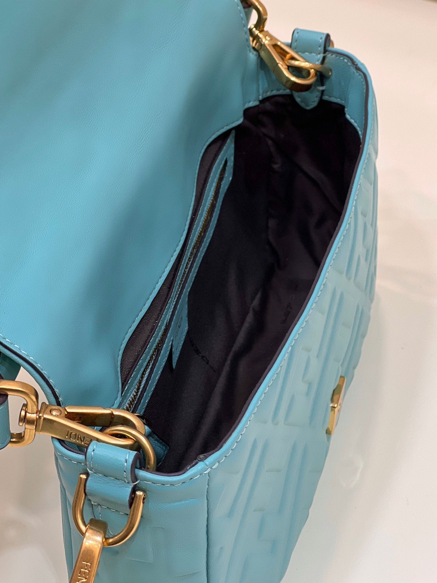 Top QualityTop Quality Baguette Teal For Women, Women’s Handbags, Shoulder And Crossbody Bags 10in/27cm FF 8BR600