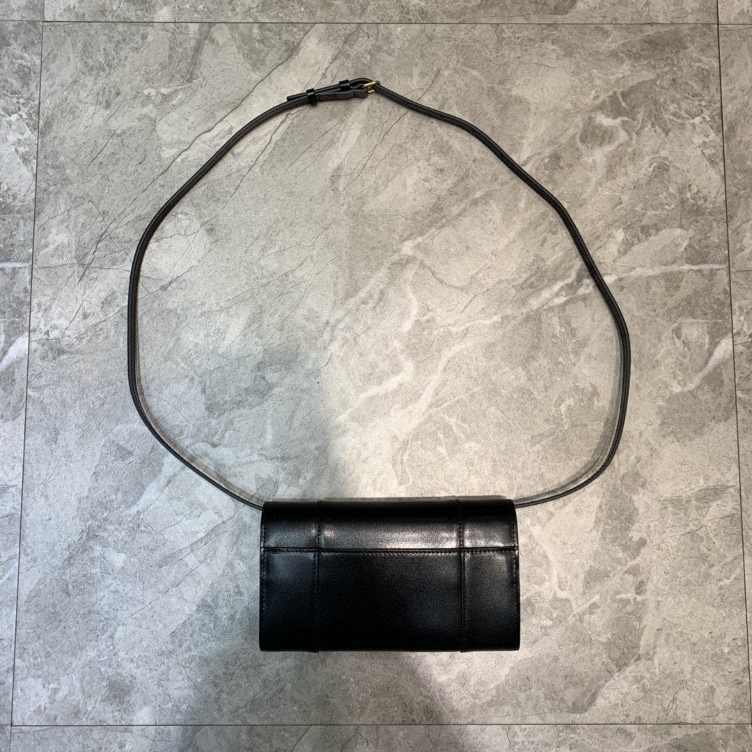 Top Quality Hourglass Wallet Bag In Black, For Women,  Bags 8in/20cm