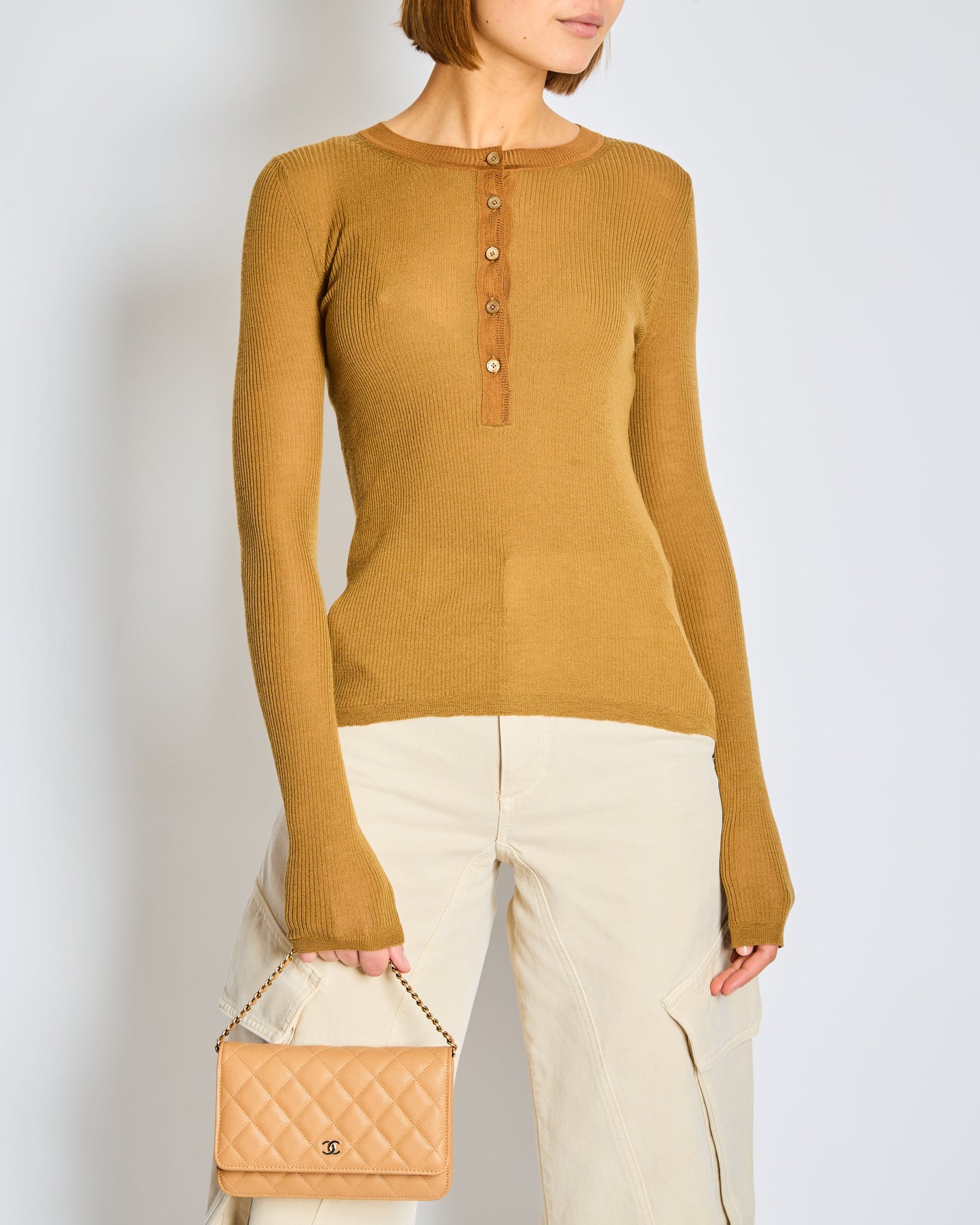 Chloe Brown Ribbed Wool Pullover with Round Neckline and Buttons Size Medium (UK 10-12)