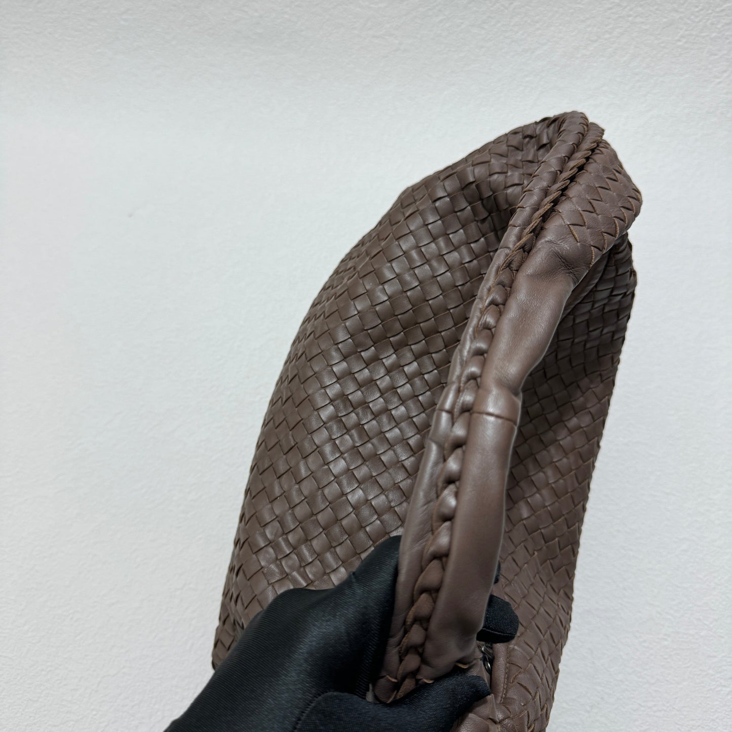 Bottega Veneta Hobo Bag Large Milk Chocolate Brown Lambskin leather 47cm