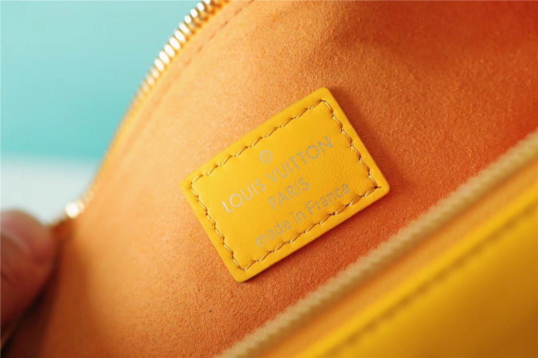 Top Quality Coussin MM Monogram Yellow For Women, Womens Handbags, Shoulder And Crossbody Bags 13.4in/34cm Top Quality 
