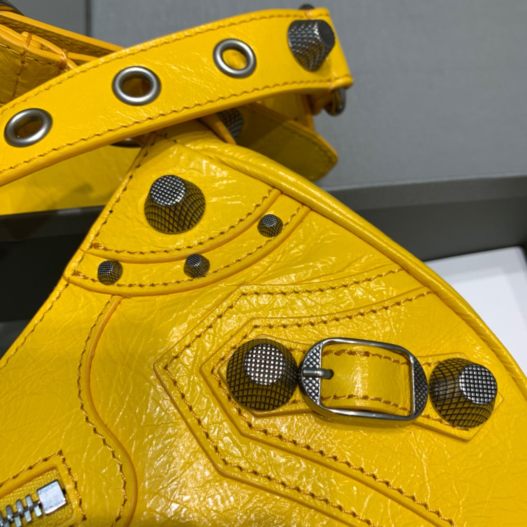 Top Quality Le Cagole XS Shoulder Bag In Yellow, For Women,  Bags 13in/33cm