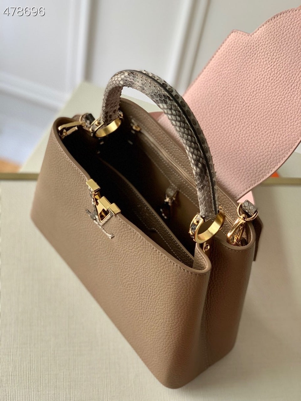 Top Quality Capucines BB Taurillon And Python Taupe Brown/Eau De Rose Pink For Women,  Shoulder And Crossbody Bags 10.4in/27cm Top Quality M57539