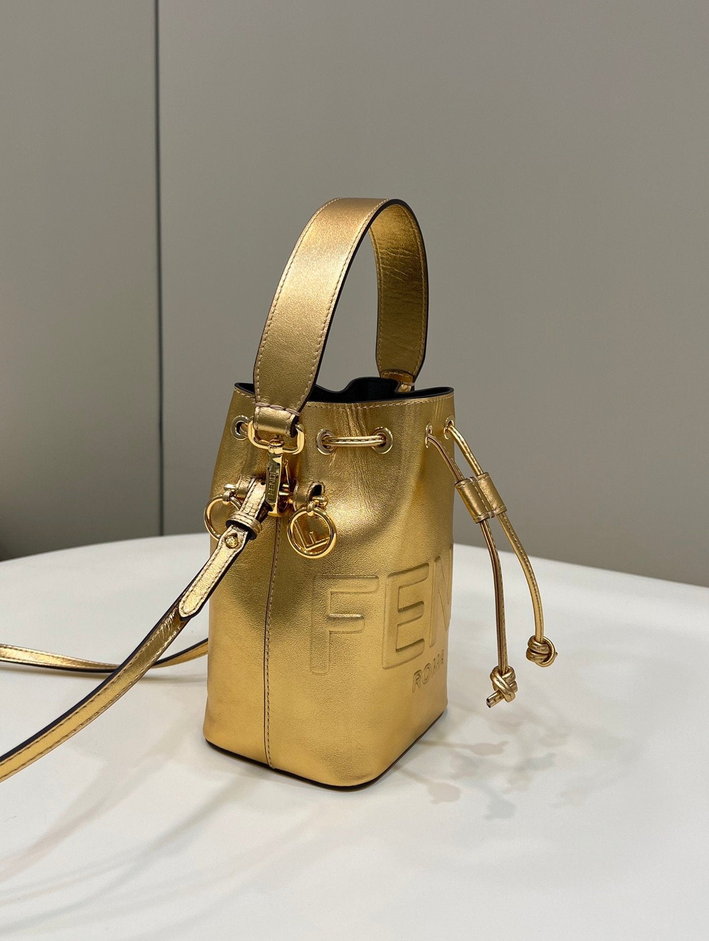 Top QualityTop Quality Mon Tresor Gold For Women, Women’s Handbags, Shoulder And Crossbody Bags 7in/18cm FF 8BS010AK61F1GNN