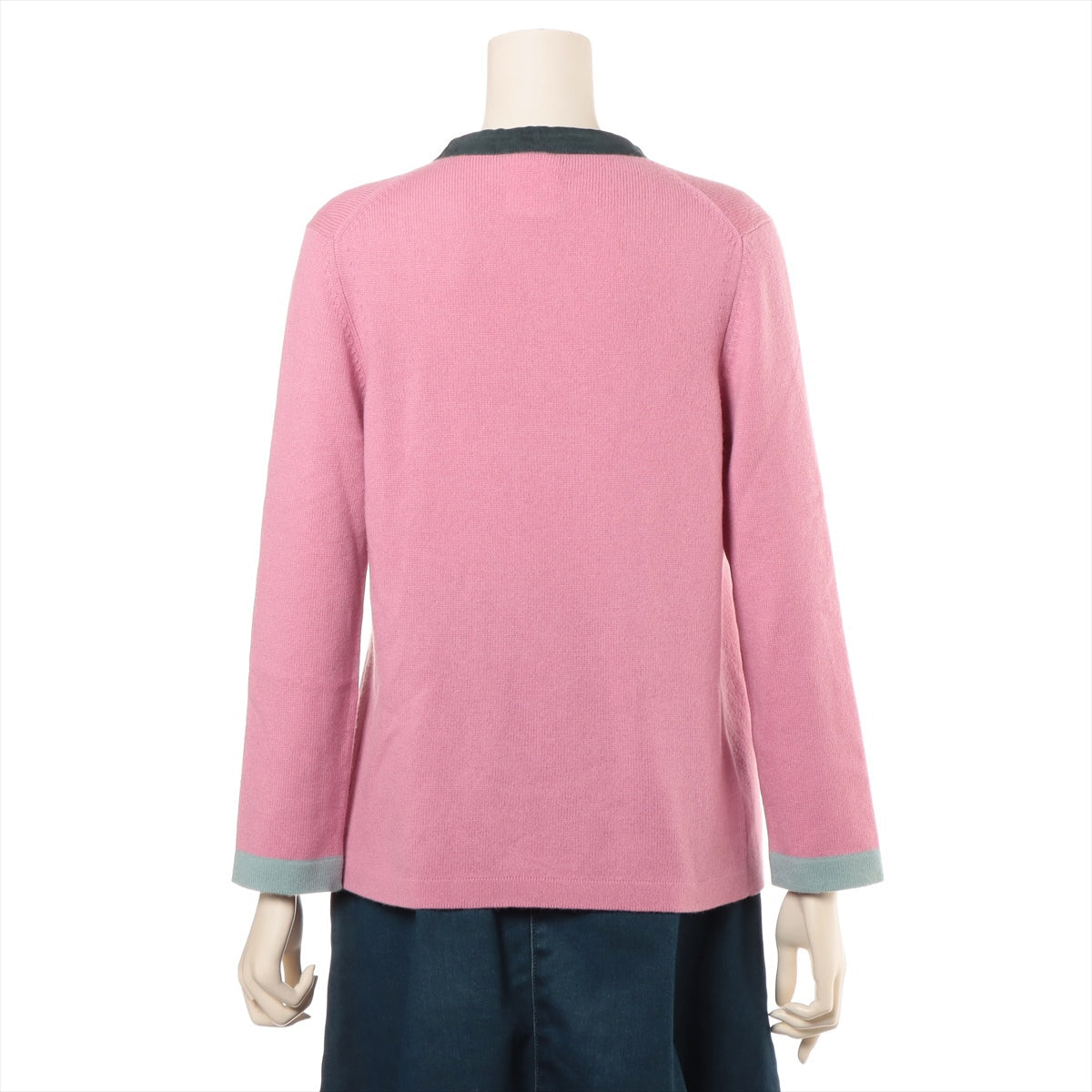 Chanel Coconut Button Cashmere Cardigan 34 Pink P43350K04410